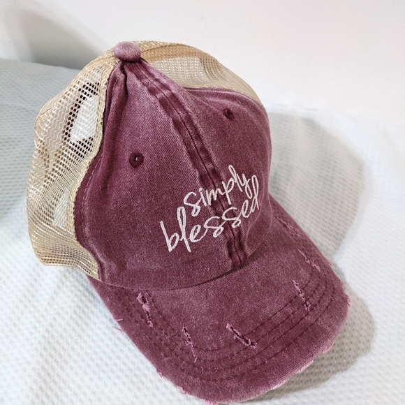 🧢 NEW Ponytail Hat Simply Blessed Red Adjustable - Picture 4 of 6